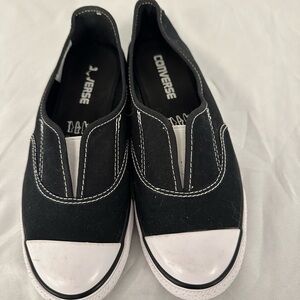 Converse Womens Slip-On Canvas Sneakers in Black